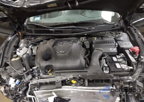 2018 Nissan Maxima 3.5 Platinum z USA, uszkodzony, nr VIN 1N4AA6AP4JC397203